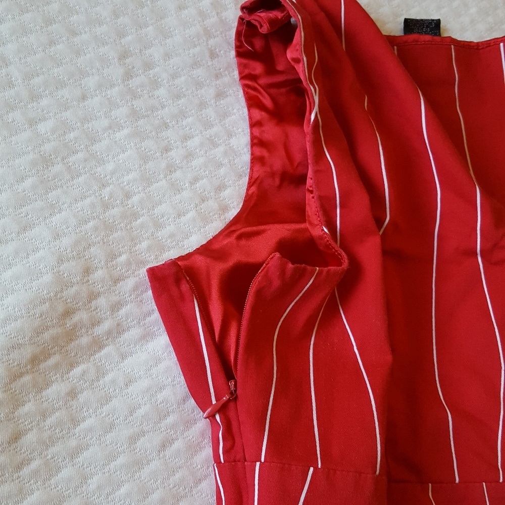 Spense red floral dress - Picture 5 of 5